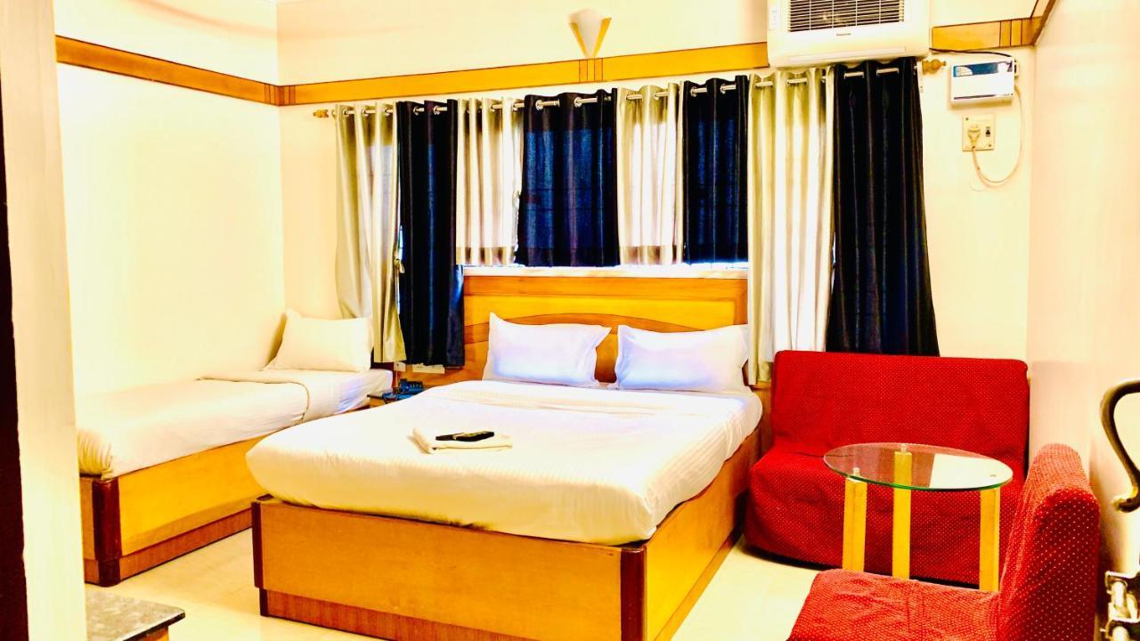 Half Moon Palace Chennai Eksteriør bilde